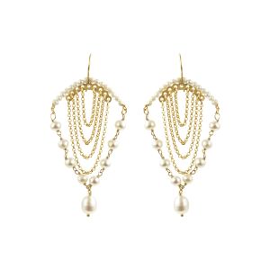 Gold-plated 925 chandelier-style earrings with multiple handcrafted chains, small pearls and a drop-shaped freshwater pearl.